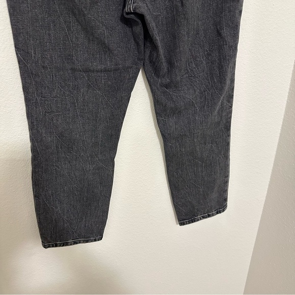 Abercrombie & Fitch The Mom High Rise Jeans Gray Black Wash Size 27 Short Women - Picture 8 of 9